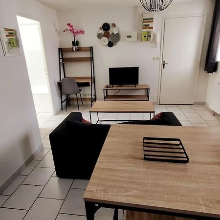 Appartement Style Industriel Au Centre De دويه المظهر الخارجي الصورة